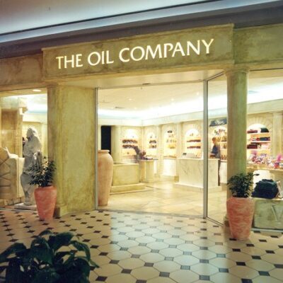 OIL COMPANY RETAIL STORE